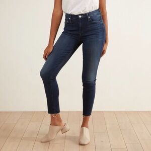 👖 MOTHER High Waisted The Looker Ankle Fray Jeans Size 27 👖
